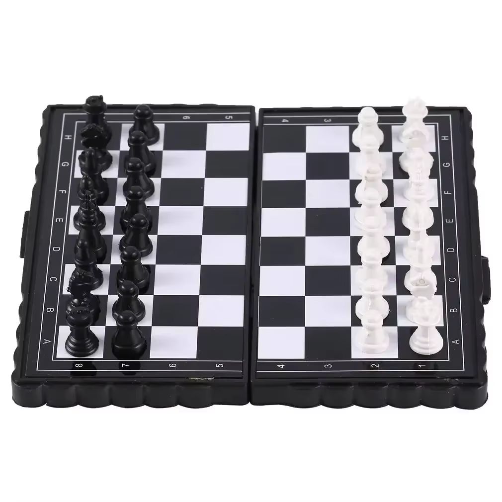 Kids Outdoor Games - 1 Buah Set Catur Magnetik Mini
